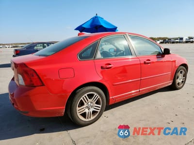 Trzecie zdjęcie samochodu z tyłu: 2010 VOLVO S40 2.4I VIN:YV1390MS3A2492036 - miniatura