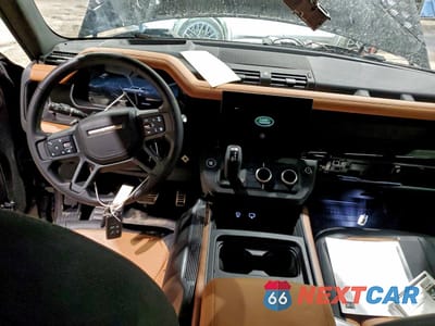 Zdjęcie 8 z 15 samochodu: 2024 LAND ROVER DEFENDER 110 X VIN:SALEX7EU5R2268395 - miniatura