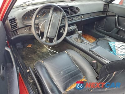 Zdjęcie 8 z 12 samochodu: 1987 PORSCHE 944 VIN:WP0AB0948HN473079 - miniatura