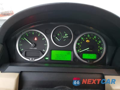 Zdjęcie 9 z 13 samochodu: 2007 LAND ROVER LR3 HSE VIN:SALAG25487A428337 - miniatura
