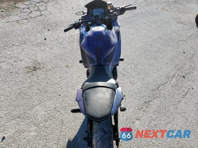 Zdjęcie 6 z 10 samochodu: 2022 KAWASAKI EX650 N VIN:ML5EXEN11NDA74959 - miniatura