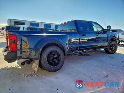 Trzecie zdjęcie samochodu z tyłu: 2024 FORD F350 SUPER DUTY VIN:1FT8W3DT0REC45162 - miniatura