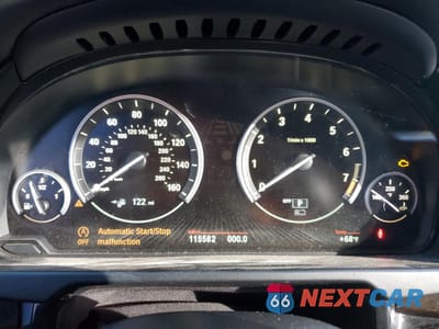 Zdjęcie 9 z 12 samochodu: 2017 BMW X5 XDR40E VIN:5UXKT0C33H0V96415 - miniatura