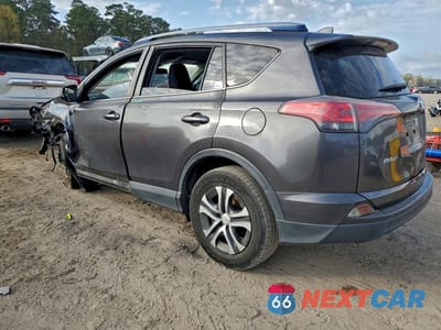 Drugie zdjęcie samochodu z przodu: 2017 TOYOTA RAV4 LE VIN:JTMZFREV8HJ147994 - miniatura
