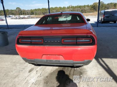Zdjęcie 6 z 12 samochodu: 2019 DODGE CHALLENGER SXT VIN:2C3CDZAG2KH557707 - miniatura