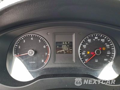 Zdjęcie 9 z 11 samochodu: 2013 VOLKSWAGEN JETTA VIN:3VWDP7AJ3DM311564 - miniatura