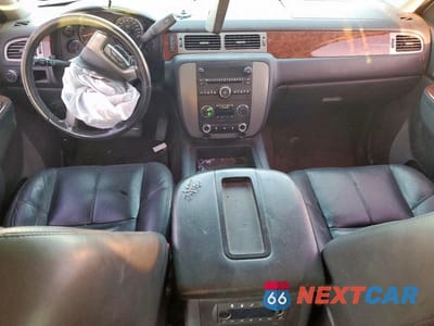 Zdjęcie 8 z 13 samochodu: 2014 GMC YUKON SLT VIN:1GKS1CE05ER191275 - miniatura