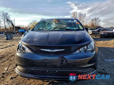 Piąte zdjęcie samochodu w środku: 2024 CHRYSLER VOYAGER LX VIN:2C4RC1CGXRR128004 - miniatura