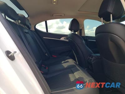 Zdjęcie 10 z 11 samochodu: 2022 GENESIS G70 2.0T VIN:KMTG34TA5NU086697 - miniatura