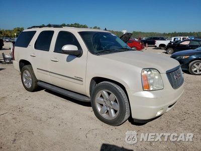 Czwarte zdjęcie samochodu z boku: 2011 GMC YUKON VIN:1GKS1CE01BR186585 - miniatura
