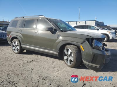 Czwarte zdjęcie samochodu z boku: 2025 HYUNDAI SANTA FE LIMITED VIN:5NMP34G18SH020379 - miniatura