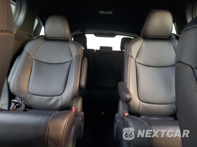 Zdjęcie 10 z 14 samochodu: 2025 TOYOTA SIENNA XSE VIN:5TDCSKFC3SS217806 - miniatura