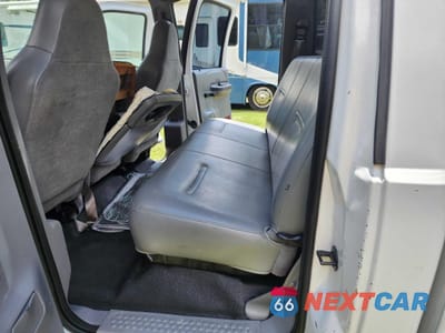 Zdjęcie 6 z 11 samochodu: 2004 FORD F250 SUPER - TRUCKS REFRIGERATED DELIVERY TRUCK VIN:1FTNW20L74EB55339 - miniatura