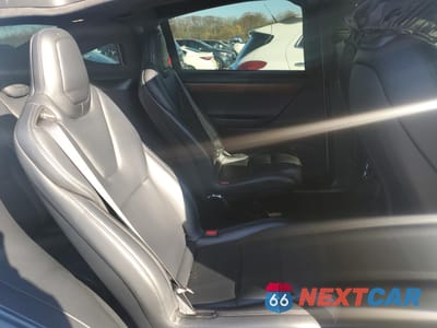 Zdjęcie 11 z 13 samochodu: 2021 TESLA MODEL X VIN:5YJXCBE25MF322121 - miniatura