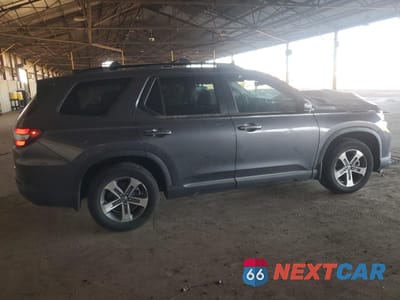 Trzecie zdjęcie samochodu z tyłu: 2025 HONDA PILOT EXL VIN:5FNYG1H46SB065502 - miniatura