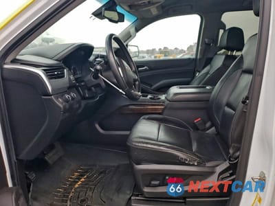 Zdjęcie 7 z 12 samochodu: 2017 CHEVROLET TAHOE K1500 LT VIN:1GNSKBKC5HR274783 - miniatura