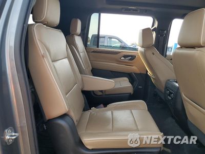 Zdjęcie 11 z 14 samochodu: 2021 CHEVROLET SUBURBAN K1500 PREMIER VIN:1GNSKFKD1MR133963 - miniatura