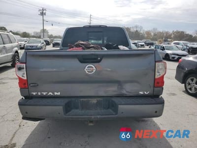 Zdjęcie 6 z 11 samochodu: 2020 NISSAN TITAN SV 2WD V8 CREW CAB 5.6L VIN:1N6AA1EF7LN507163 - miniatura