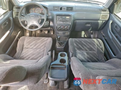 Zdjęcie 8 z 15 samochodu: 1999 HONDA CR-V LX VIN:JHLRD1744XC023691 - miniatura