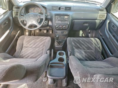 Zdjęcie 8 z 15 samochodu: 1999 HONDA CR-V LX VIN:JHLRD1744XC023691 - miniatura