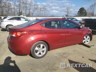 Trzecie zdjęcie samochodu z tyłu: 2013 HYUNDAI ELANTRA GLS VIN:5NPDH4AE0DH210635 - miniatura