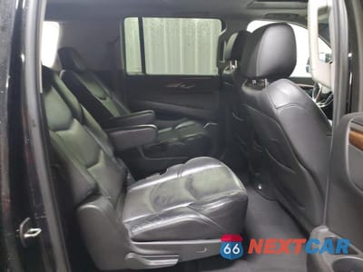 Zdjęcie 11 z 14 samochodu: 2019 CADILLAC ESCALADE ESV LUXURY VIN:1GYS4HKJ2KR277114 - miniatura