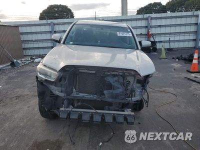 Piąte zdjęcie samochodu w środku: 2016 TOYOTA TACOMA DOUBLE CAB VIN:3TMAZ5CN1GM015256 - miniatura
