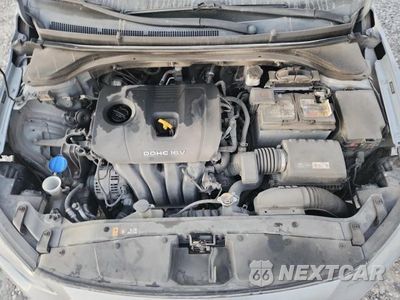 Zdjęcie 11 z 11 samochodu: 2017 HYUNDAI ELANTRA SE VIN:5NPD84LF9HH191885 - miniatura