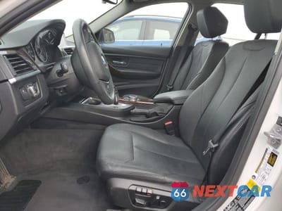 Zdjęcie 7 z 11 samochodu: 2015 BMW 328 XI VIN:WBA3B3G53FNR85624 - miniatura