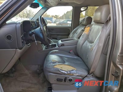 Zdjęcie 7 z 12 samochodu: 2003 GMC YUKON XL C1500 VIN:3GKEC16ZX3G110714 - miniatura