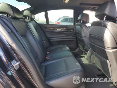 Zdjęcie 10 z 13 samochodu: 2014 BMW 750 I VIN:WBAYA8C55ED825308 - miniatura