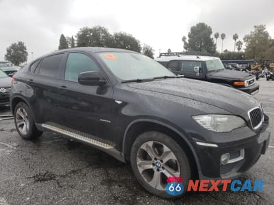 Czwarte zdjęcie samochodu z boku: 2014 BMW X6 XDRIVE35I VIN:5UXFG2C58E0K41237 - miniatura