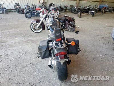 Czwarte zdjęcie samochodu z boku: 1996 SUZUKI VS1400 GLP VIN:JS1VX51L0T2101159 - miniatura