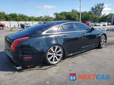 Trzecie zdjęcie samochodu z tyłu: 2015 JAGUAR XJ VIN:SAJWA1CZ7F8V86845 - miniatura
