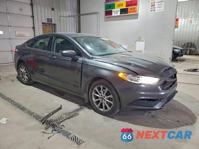 Czwarte zdjęcie samochodu z boku: 2017 FORD FUSION SE VIN:3FA6P0HD8HR304840 - miniatura
