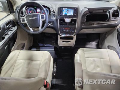 Zdjęcie 8 z 15 samochodu: 2015 CHRYSLER TOWN & COUNTRY TOURING VIN:2C4RC1BG7FR627307 - miniatura