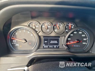 Zdjęcie 9 z 15 samochodu: 2024 CHEVROLET SILVERADO K1500 TRAIL BOSS CUSTOM VIN:3GCUDCED8RG209014 - miniatura