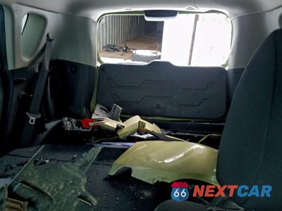 Zdjęcie 10 z 13 samochodu: 2010 KIA SOUL + VIN:KNDJT2A25A7157975 - miniatura