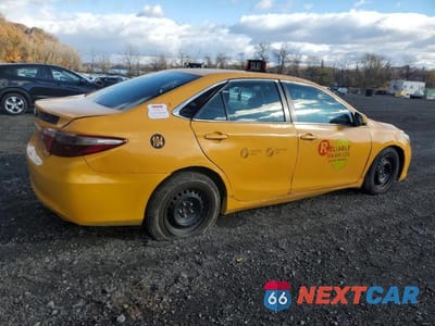 Trzecie zdjęcie samochodu z tyłu: 2015 TOYOTA CAMRY HYBRID VIN:4T1BD1FK6FU168279 - miniatura