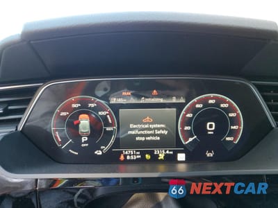 Zdjęcie 9 z 14 samochodu: 2024 AUDI Q8 E-TRON PREMIUM PLUS VIN:WA15AAGE0RB024868 - miniatura