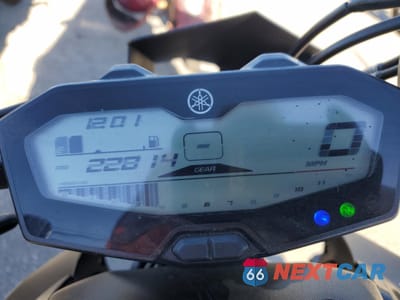 Zdjęcie 7 z 9 samochodu: 2017 YAMAHA FZ07 C VIN:JYARM06Y4HA003560 - miniatura
