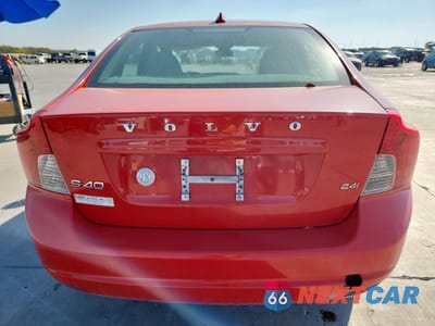 Zdjęcie 6 z 12 samochodu: 2010 VOLVO S40 2.4I VIN:YV1390MS3A2492036 - miniatura