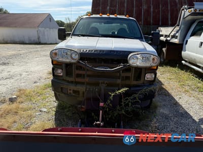 Piąte zdjęcie samochodu w środku: 2008 FORD F350 SUPER DUTY UTILITY / SERVICE TRUCK VIN:1FDSW35Y58ED92491 - miniatura