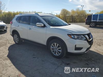 Czwarte zdjęcie samochodu z boku: 2017 NISSAN ROGUE S VIN:JN8AT2MV5HW013370 - miniatura