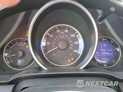 Zdjęcie 9 z 12 samochodu: 2017 HONDA FIT EX VIN:JHMGK5H72HS006503 - miniatura