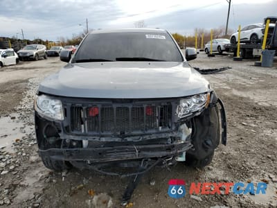 Piąte zdjęcie samochodu w środku: 2011 JEEP GRAND CHEROKEE LAREDO VIN:1J4RR4GG7BC681048 - miniatura