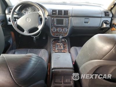 Zdjęcie 8 z 15 samochodu: 2005 MERCEDES-BENZ ML 350 VIN:4JGAB57E65A566688 - miniatura