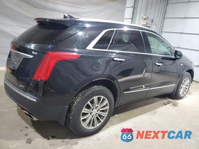 Trzecie zdjęcie samochodu z tyłu: 2018 CADILLAC XT5 LUXURY VIN:1GYKNDRS3JZ172911 - miniatura