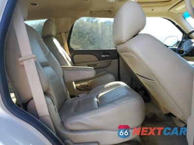 Zdjęcie 11 z 14 samochodu: 2014 GMC YUKON SLT VIN:1GKS1CE07ER100684 - miniatura