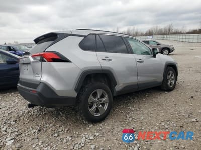 Trzecie zdjęcie samochodu z tyłu: 2024 TOYOTA RAV4 XLE VIN:4T3RWRFV5RU123699 - miniatura